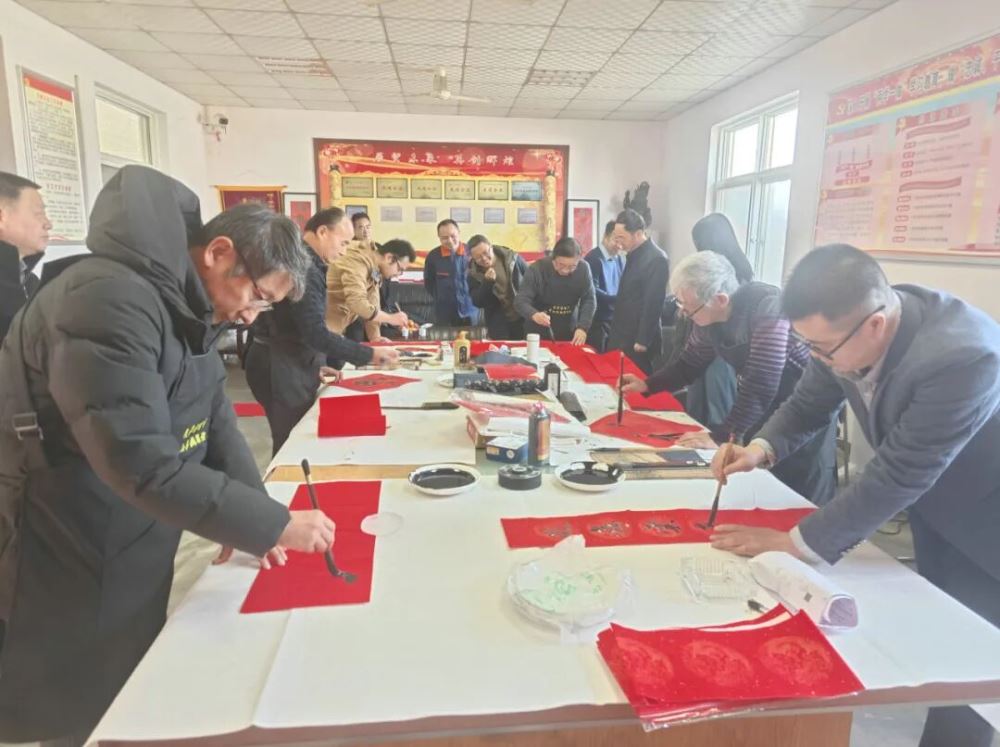 ��īƮ��ӭ�´� �黭�͸�����ҵ������ﱦ����ί�Ὺչ�Ļ�����